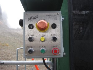 SkyTrac Controls.  They look like a CTEC!