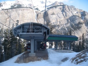 The first angle station has no loading or unloading.