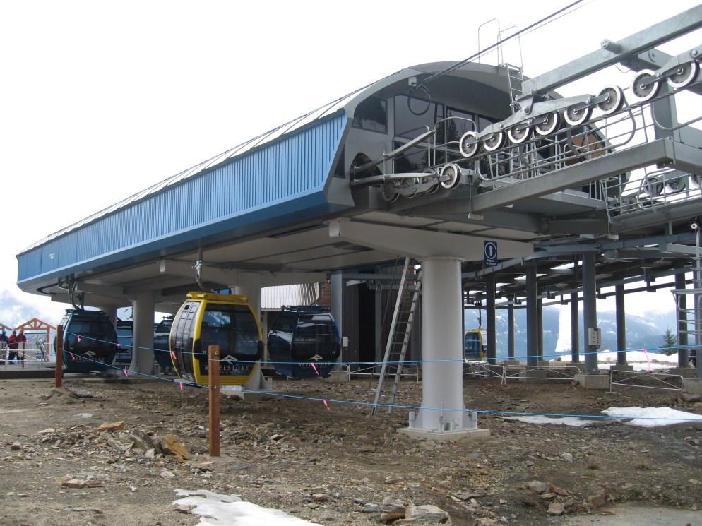 revelstoke 3-26-10 278